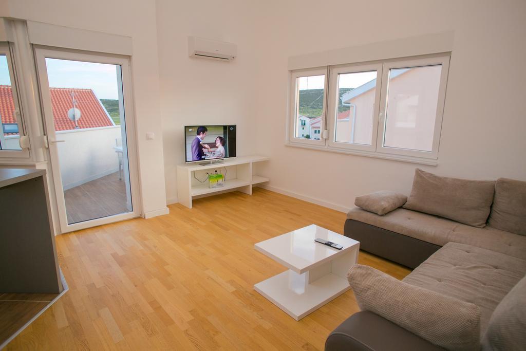 Orange Apartments โนวาลยา ภายนอก รูปภาพ